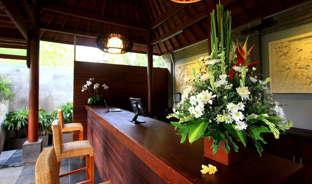 Ubud Raya Boutique Hotel Exterior photo